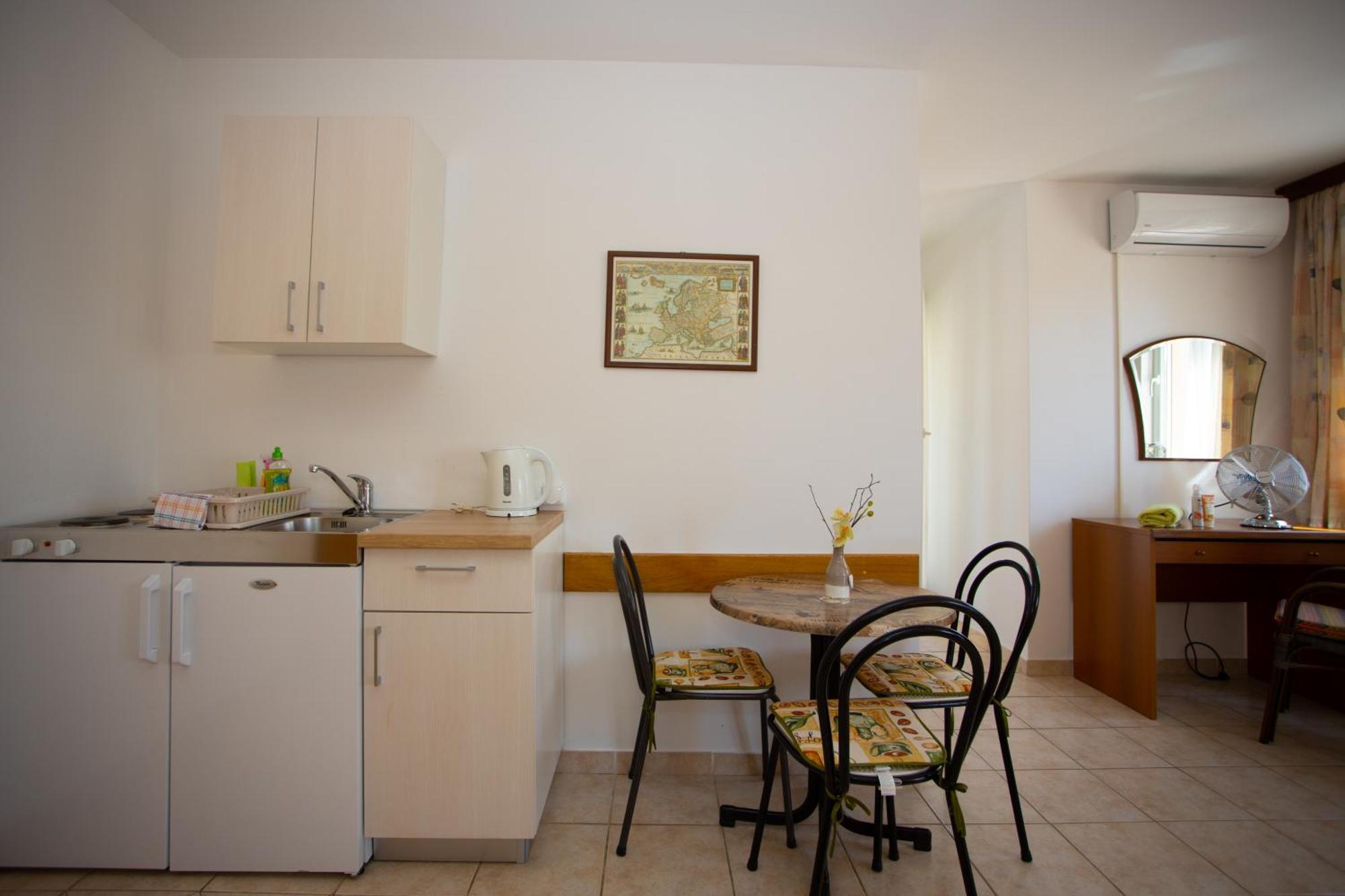 Apartmani Putnik Башка-Вода Экстерьер фото